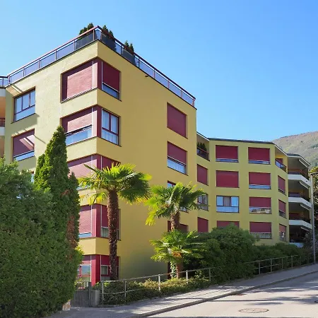 Holidays - Residenza Flora Локарно