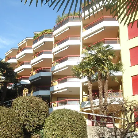 Holidays - Residenza Flora Apartment *