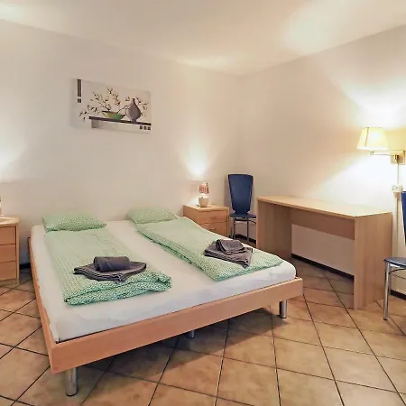 Holidays - Residenza Flora Appartement *