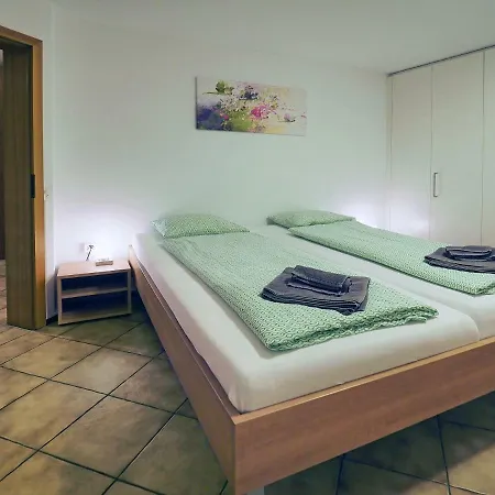 Daire Holidays - Residenza Flora