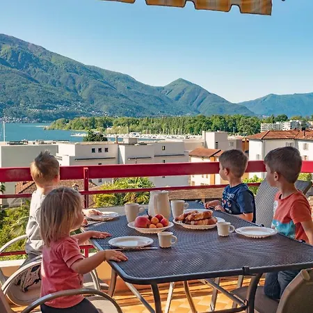 Holidays - Residenza Flora Apartment Locarno