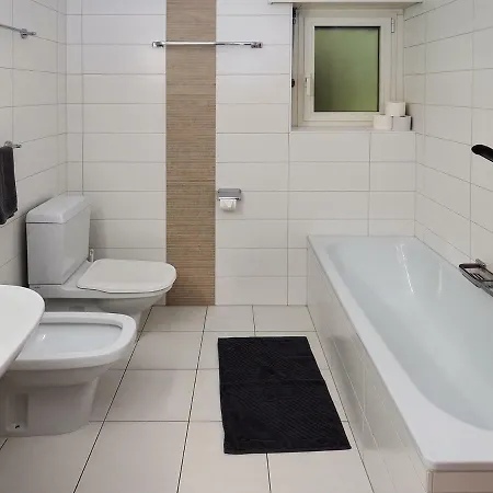Holidays - Residenza Flora Appartement