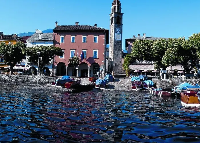 Holidays - Residenza Flora Locarno