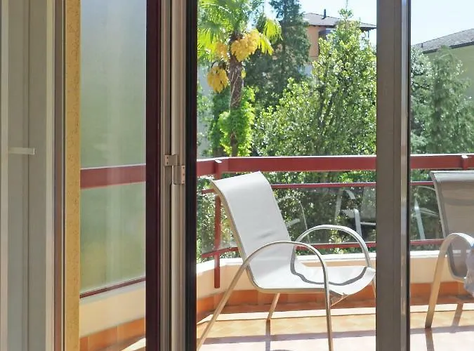 דירה Holidays - Residenza Flora לוקרנו